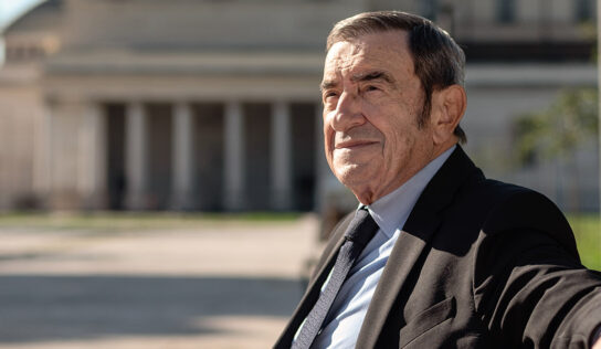 Arturo Mari, il fotografo dei Papi – On Demand